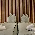 Stechlinsee Gasthof 3*