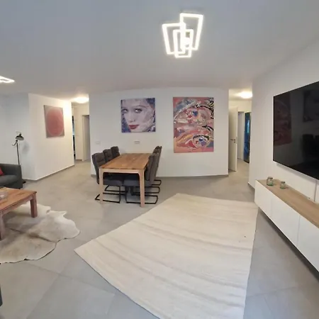 Hotel Stechlinsee 2*