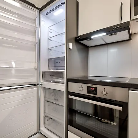 فندق مبيت وإفطار Stechlinsee نويغلوبسوف